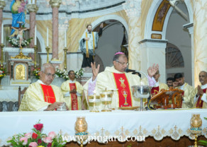 June 13 Festive Mass Milagres 6 PM (10).jpg